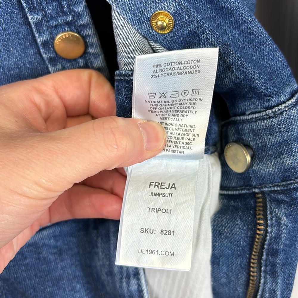 DL1961 Freja long sleeve denim utility jumpsuit in Tripoli sz med - Picture 12 of 13